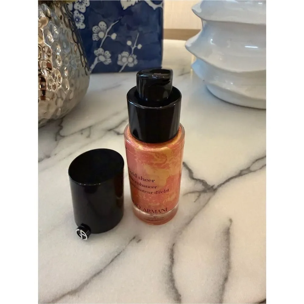 Armani Beauty Fluid Sheer Glow Enhancer Highlighter